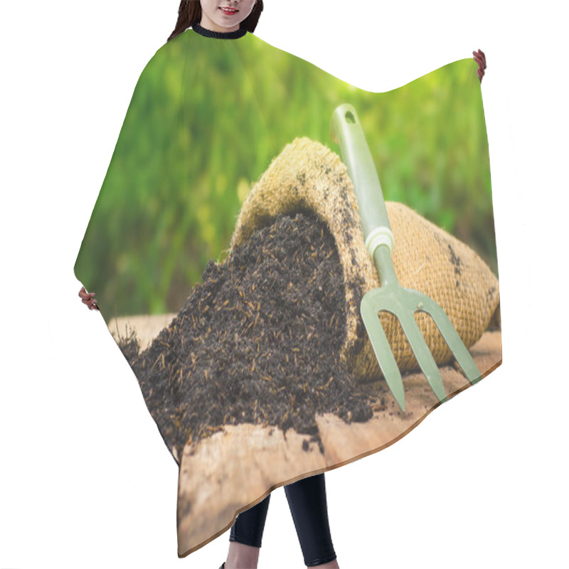 Personality  Fertilizer Bag  Over Green Background Hair Cutting Cape