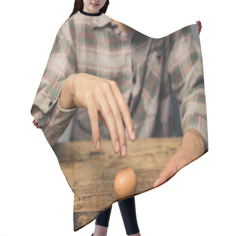 Personality  Man Spinning An Egg On The Table Hair Cutting Cape