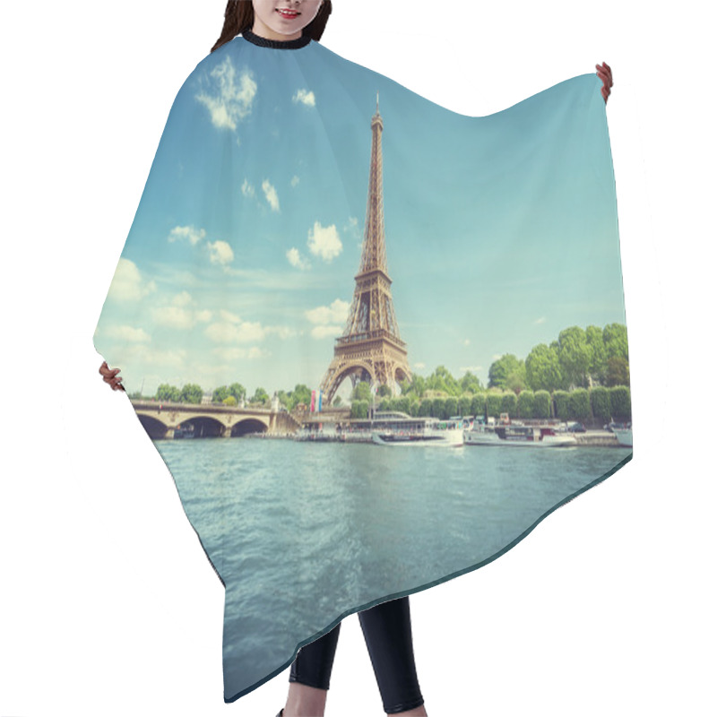 Personality  Seine In Paris With Eiffel Tower In Morning Time Hair Cutting Cape