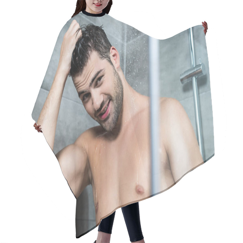 Personality  Young Man Taking Shower Hair Cutting Cape