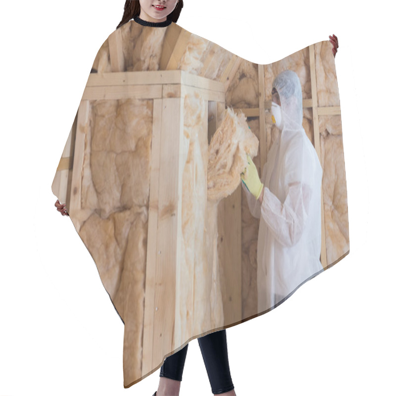 Personality  Worker Filling Walls With Insulation Material Hair Cutting Cape