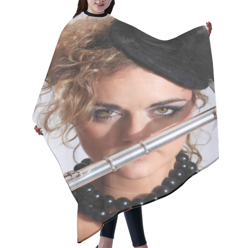 Personality  Fashion Woman With Transverse Flute Hair Cutting Cape