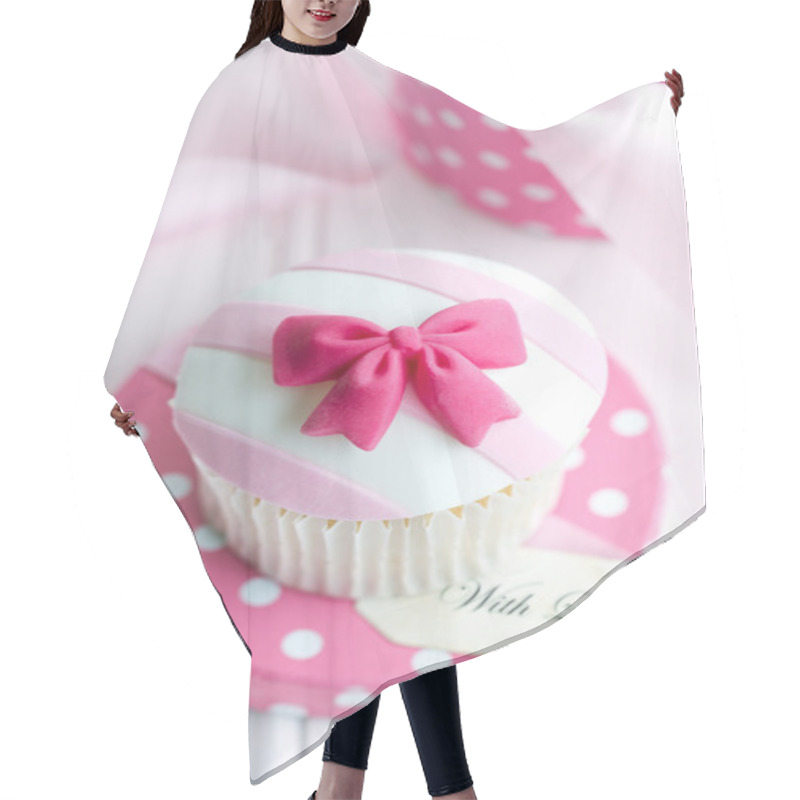 Personality  Cupcake Gift Hair Cutting Cape