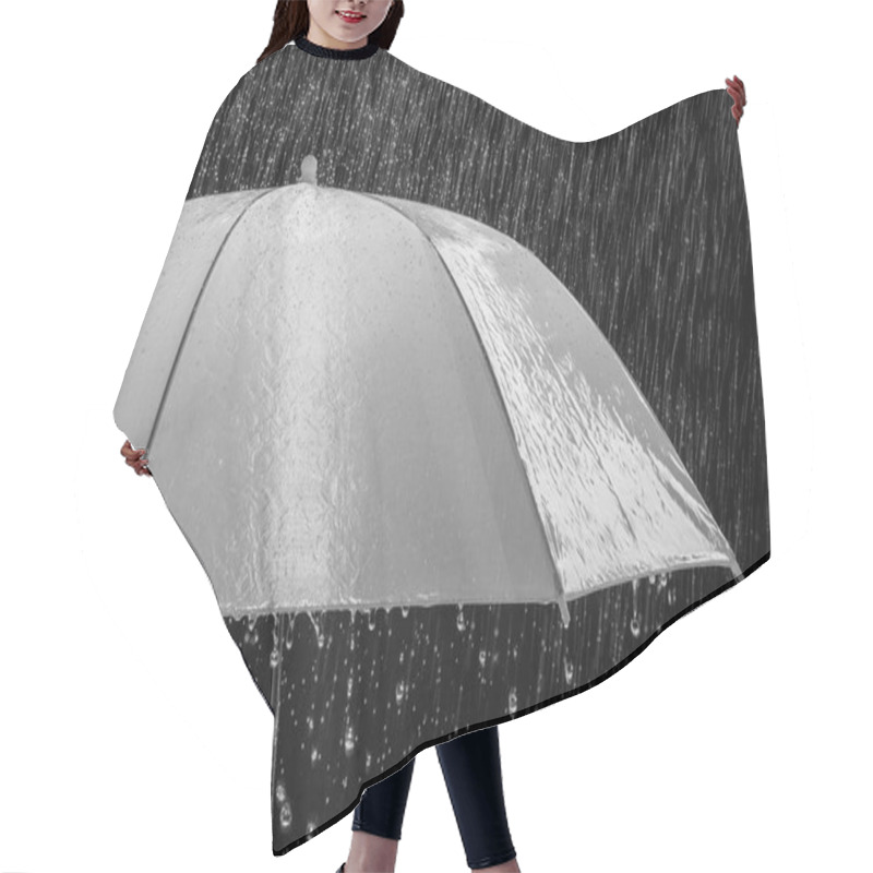 Personality  Wet Protection Umbrella In Stormy Weather With Natural Thunderstorm, On Black Background, Hair Cutting Cape