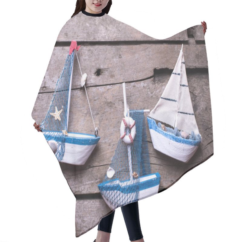 Personality  Decorative Sailing Boats Hair Cutting Cape