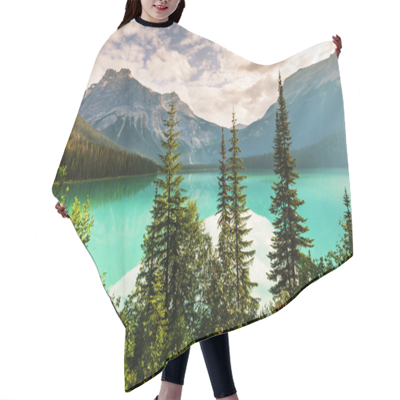 Personality  Serenity Emerald Lake Hair Cutting Cape