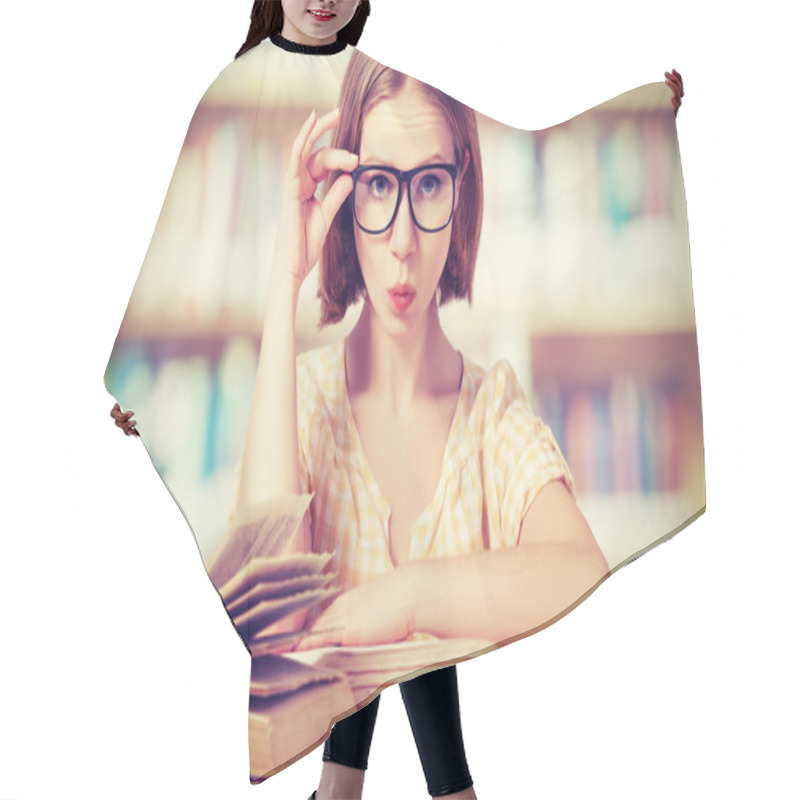 Personality  Funny Girl Student With Glasses Reading Books Hair Cutting Cape