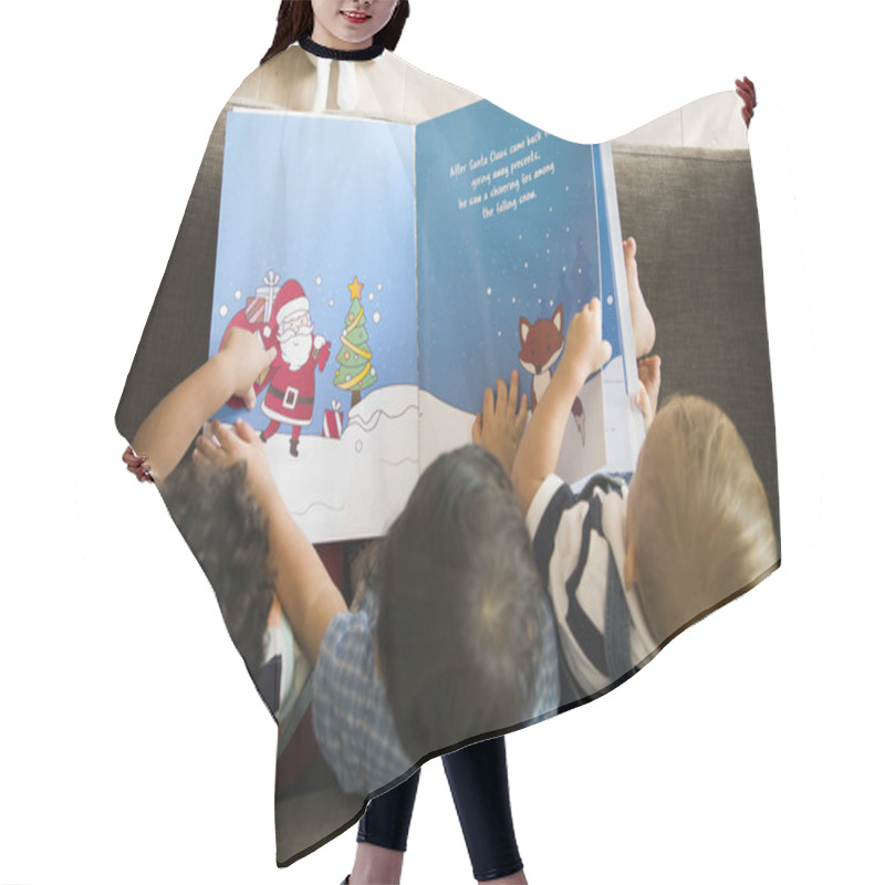 Personality  Young Kids Reading A Christmas Story Together Hair Cutting Cape