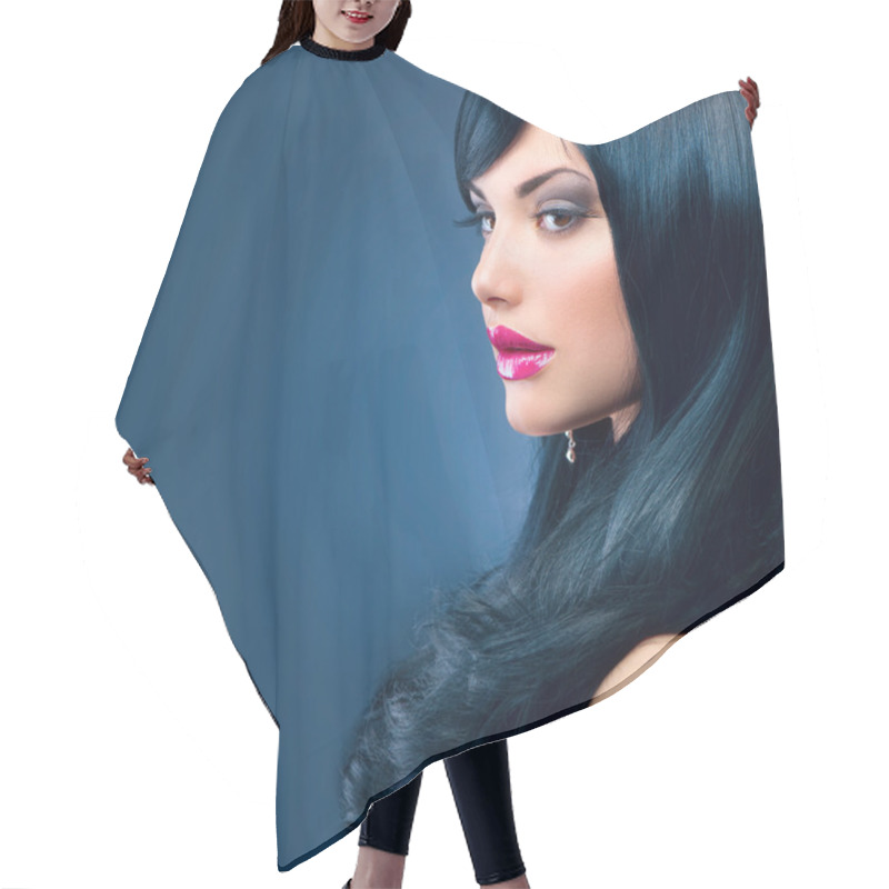 Personality  Beautiful Brunette Woman. Healthy Long Black Hair Hair Cutting Cape