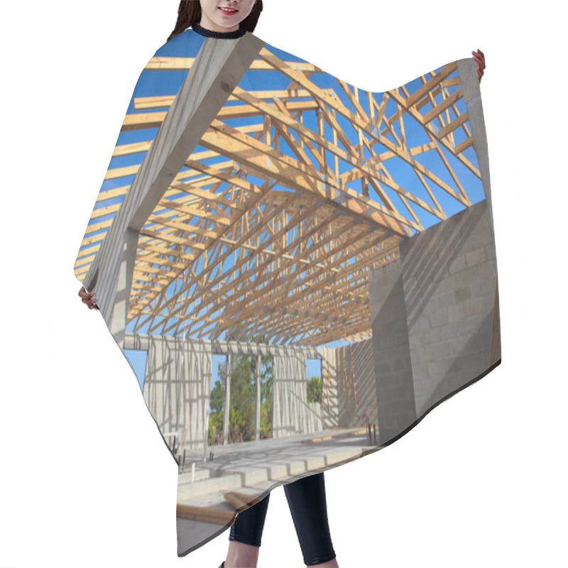 Personality  New Home Construction Hair Cutting Cape