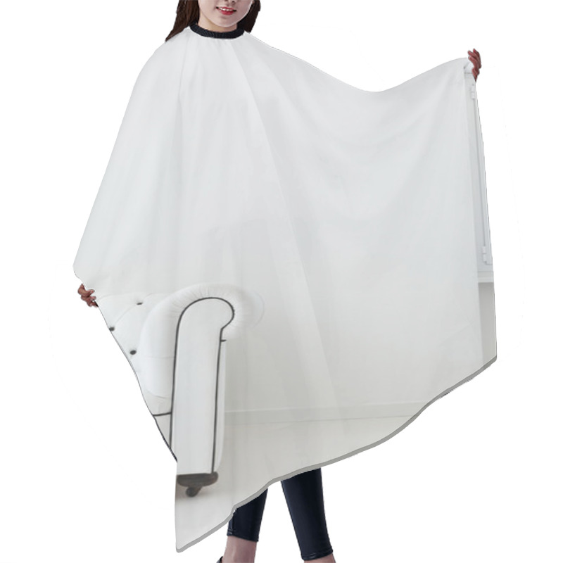 Personality  Leather Sofa In White Room Hair Cutting Cape