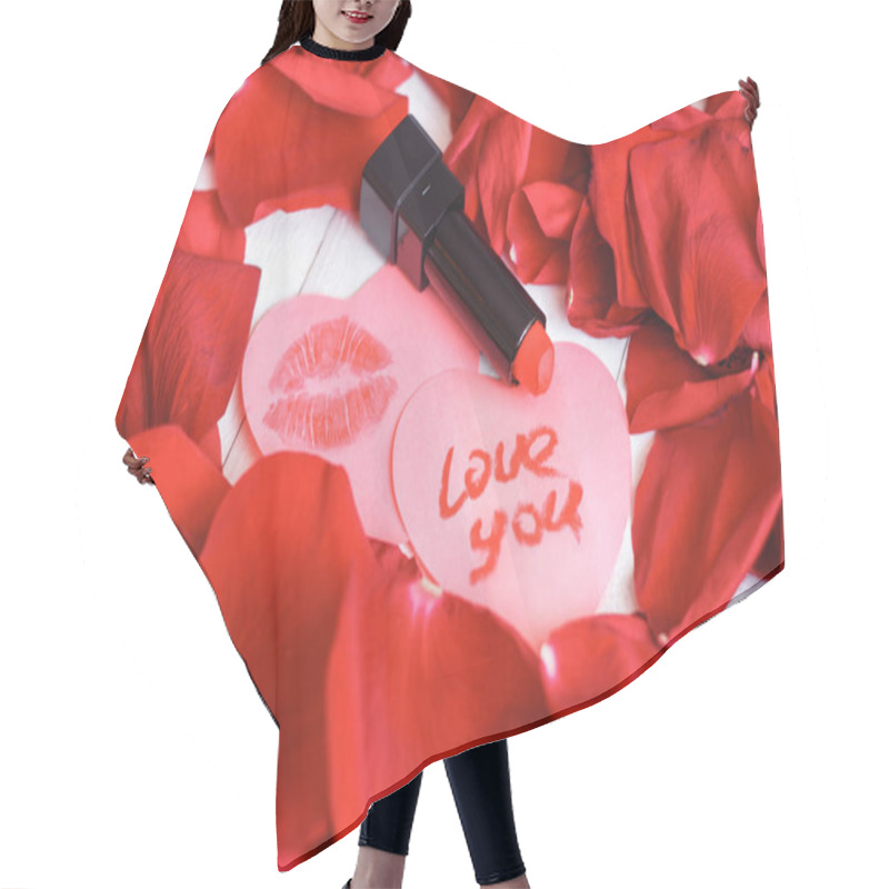 Personality  Close-up Shot Of Heart Shaped Papers With Rose Petals An Love You Lettering For Valentines Day Background Hair Cutting Cape