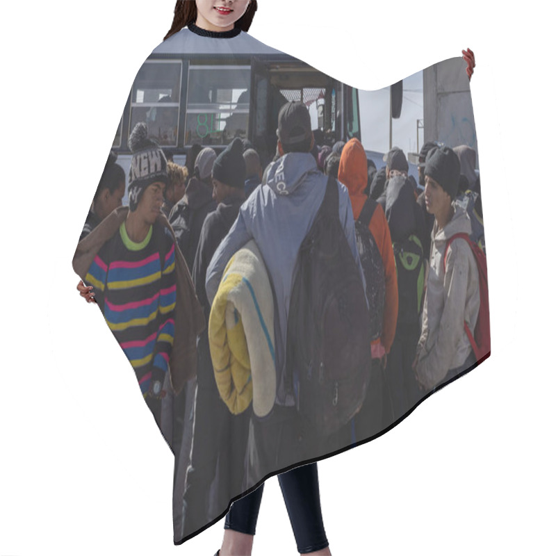 Personality  Hundreds Of Migrants Arrive At The Border Daily To Seek Asylum In The United States Hair Cutting Cape