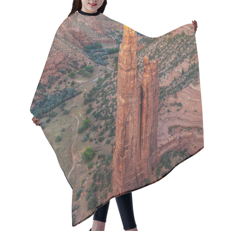 Personality  Canyon De Chelly Hair Cutting Cape