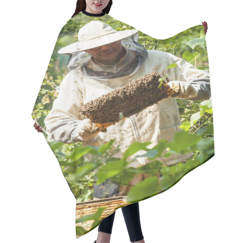 Personality  The Beekeeper Looks At The Beehive. Honey Collection And Bee Control. Bee Breeding And Bee Keeping. Hair Cutting Cape