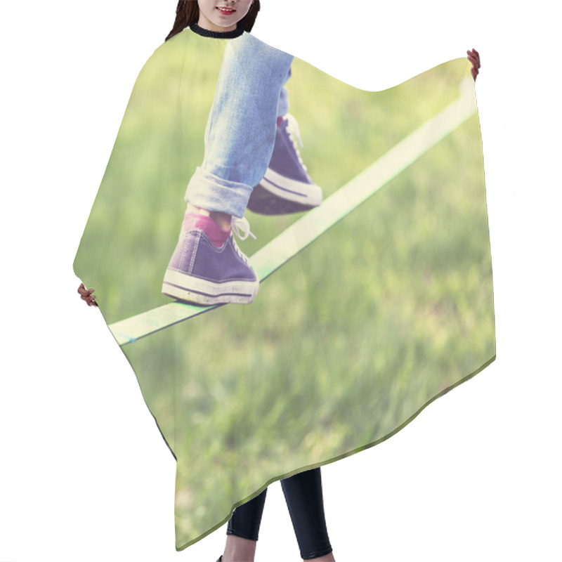 Personality  Slack Line Hair Cutting Cape