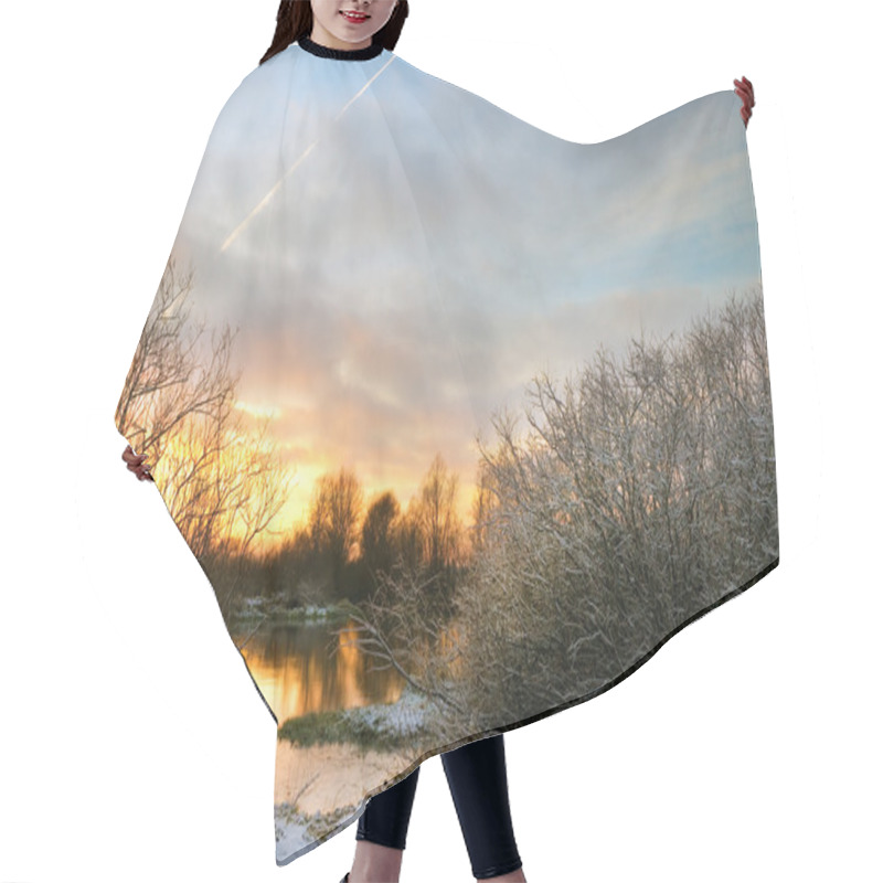 Personality  Winter Landscape Hair Cutting Cape