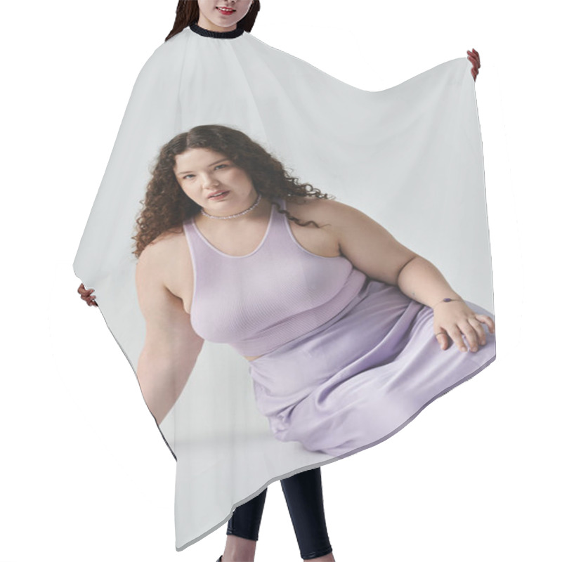 Personality  An Elegant Plus Size Woman Showcases Beauty In A Stylish Lavender Dress While Seated Gracefully. Hair Cutting Cape