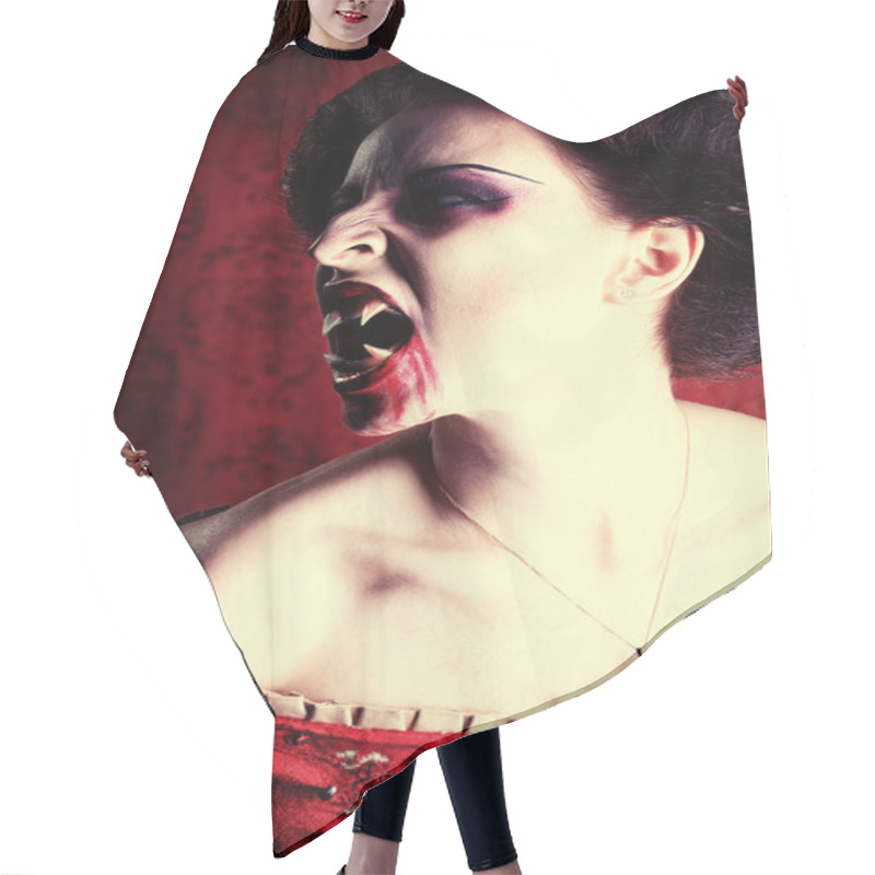 Personality  Bloody Grin Hair Cutting Cape