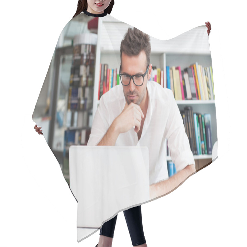 Personality  Happy Man Working With Laptop Hair Cutting Cape