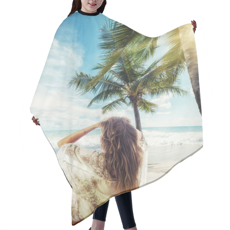 Personality  Young Beautiful Woman Relaxing On The Hammock Hair Cutting Cape