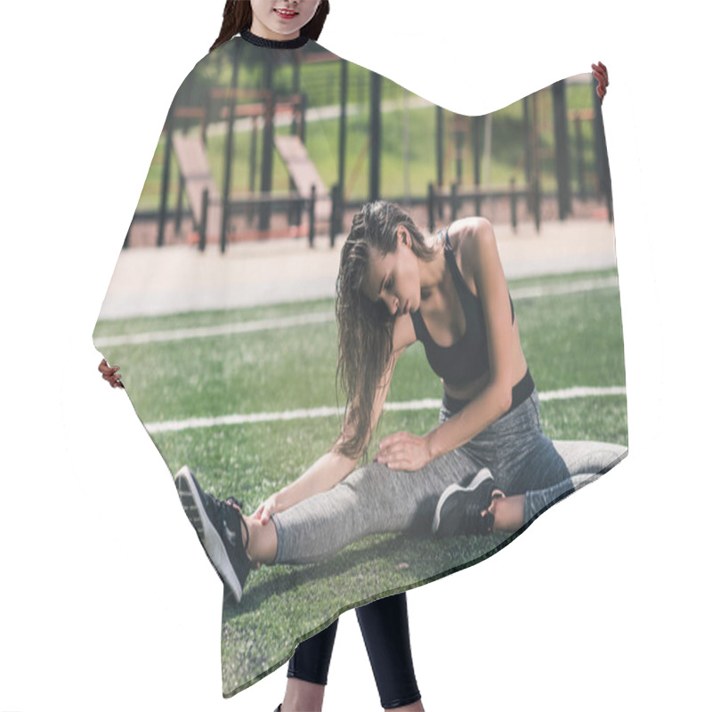 Personality  Woman Stretching On Sports Field Hair Cutting Cape