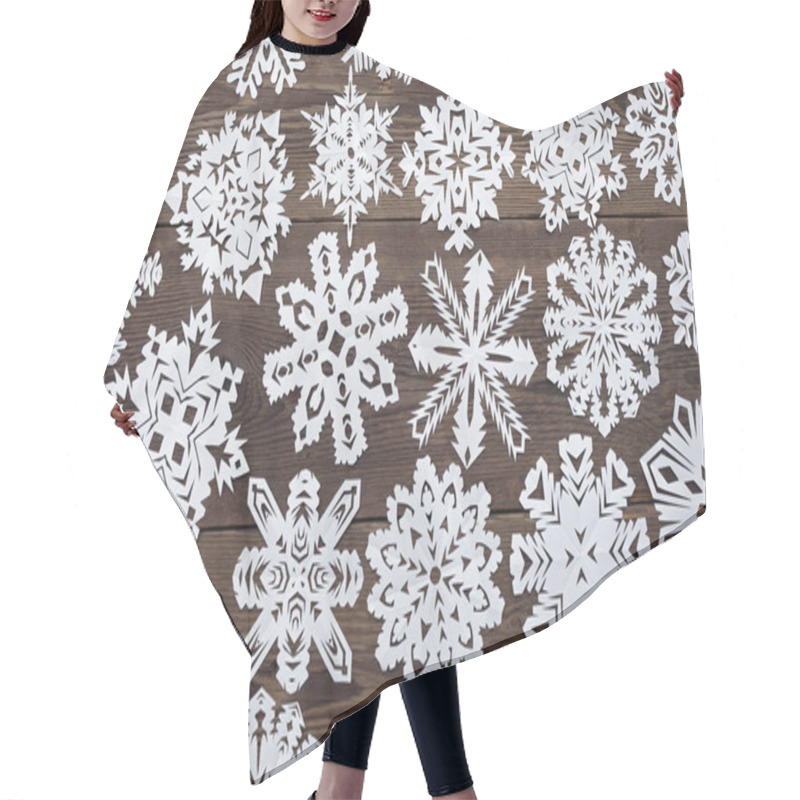 Personality  Christmas Decoration With Paper Snowflake Hair Cutting Cape