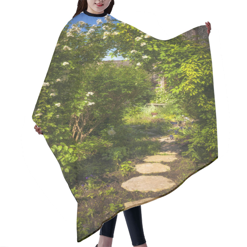 Personality  Summer Garden And Path Hair Cutting Cape