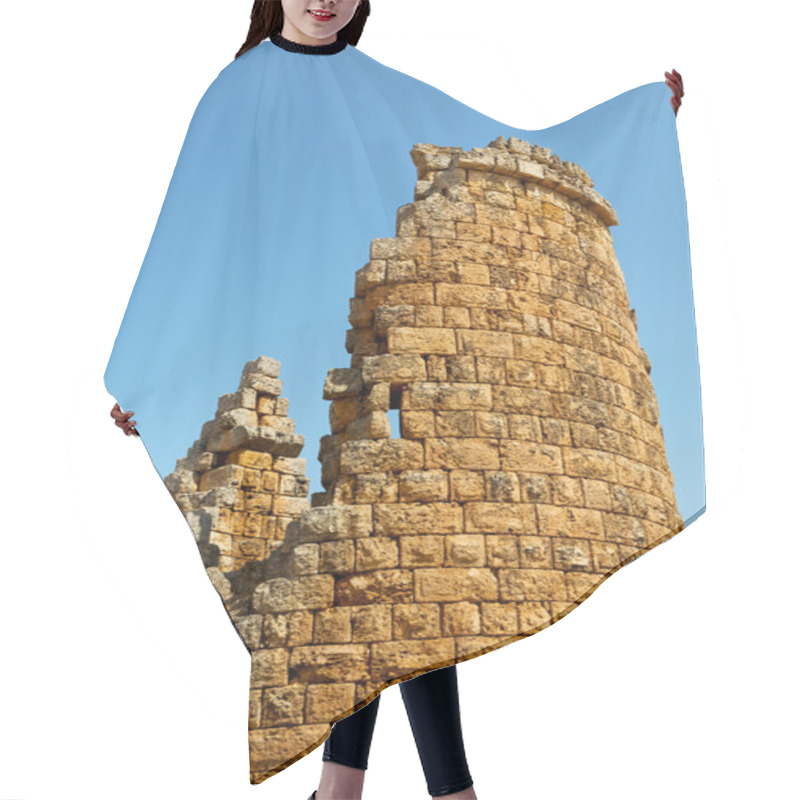 Personality   In  Perge Old Construction   Roman Temple  Hair Cutting Cape