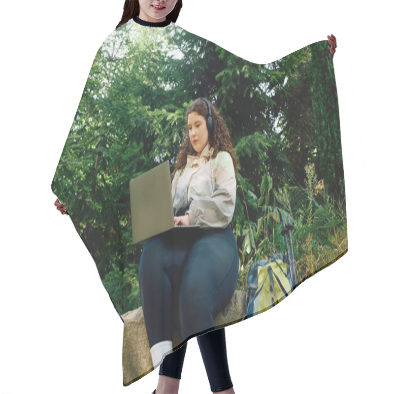 Personality  A Plus Size Woman Works On Her Laptop In A Lush Forest, Surrounded By Nature. Hair Cutting Cape