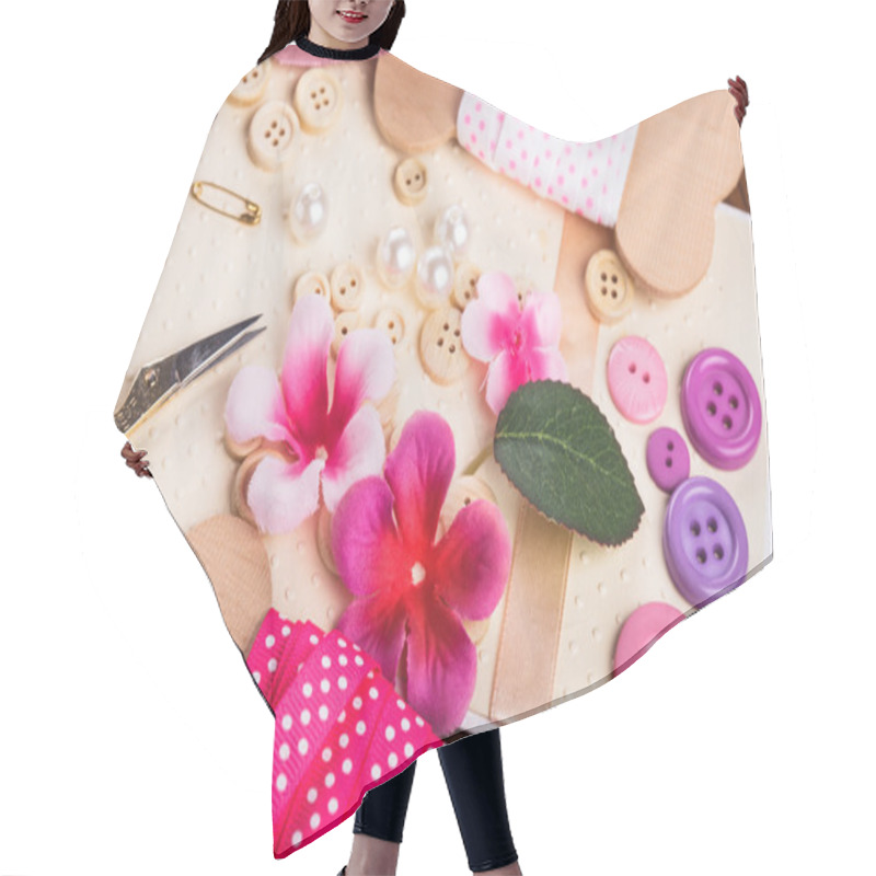 Personality  Scrap Details Hair Cutting Cape