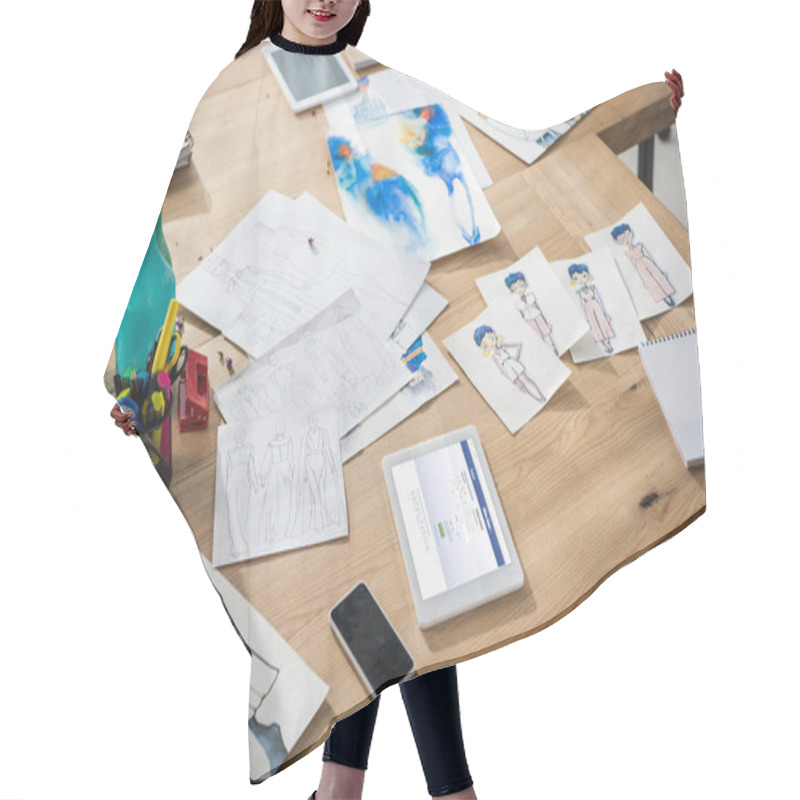 Personality  Digital Devices And Sketches On Table Hair Cutting Cape