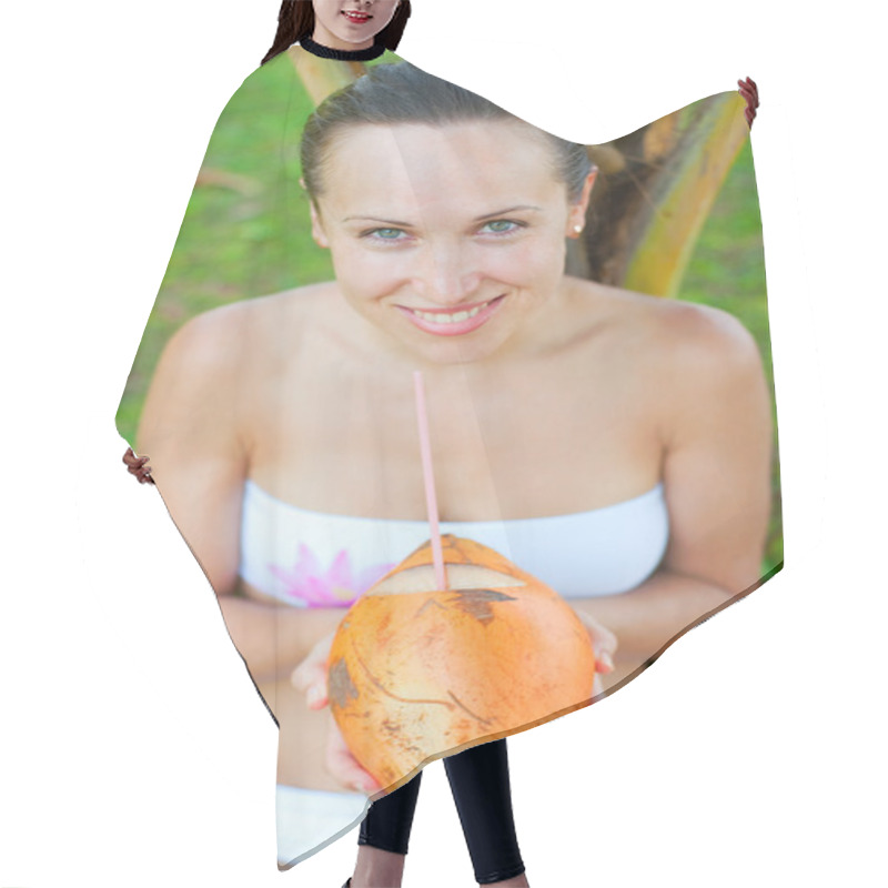 Personality  Lively Young Woman With Coconut Hair Cutting Cape