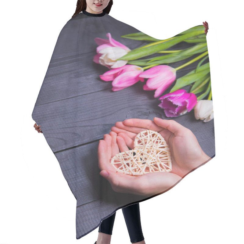 Personality  Bouquet Of Tender Pink Tulips And Hands Holding Wicker Heart On  Hair Cutting Cape