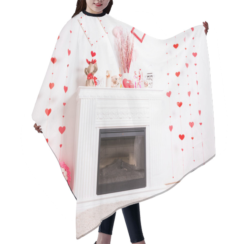 Personality  Fireplace Mantle Decorated For Valentines Day Hair Cutting Cape