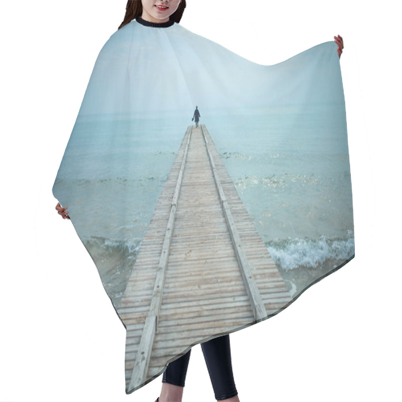 Personality  Girl On The Pier Hair Cutting Cape