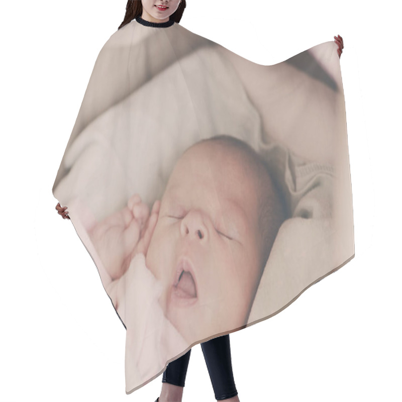 Personality  Yawning Newborn Baby Is Laying In The Crib Hair Cutting Cape