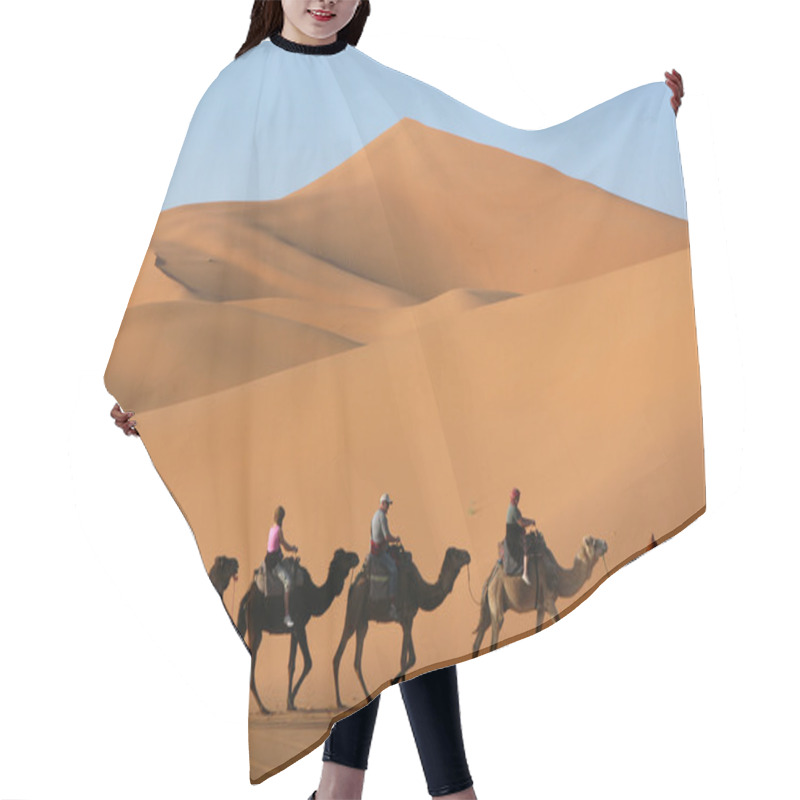 Personality  Camel Caravan In Sahara Desert Hair Cutting Cape