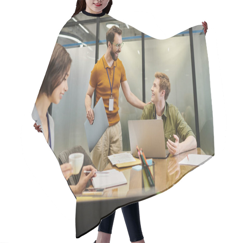 Personality  Cheerful Bearded Team Lead With Laptop Touching Shoulder Of Colleague Working In Meeting Room Hair Cutting Cape