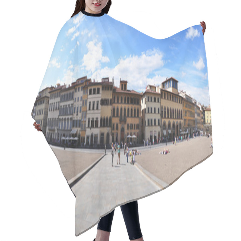 Personality  FLORENCE, JUNE 15, 2014: Street Of Florene In Front Of Pitti Palace (Palazzo Pitti), Unesco World Heritage Site On June 15, 2014 Hair Cutting Cape