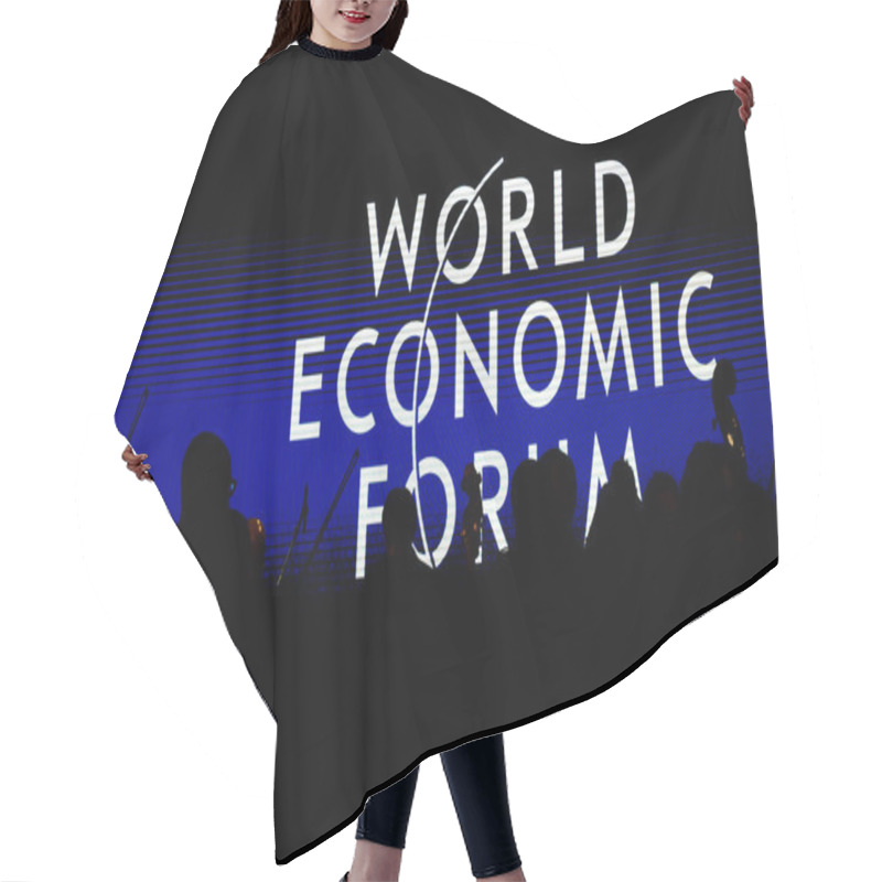 Personality  Davos World Economic Forum Annual Meeting 2015 Hair Cutting Cape