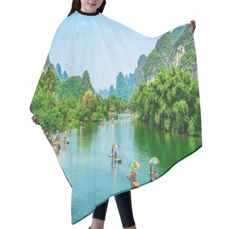 Personality  The Beautiful Landscape Scenery Of Guilin, Guangxi Hair Cutting Cape