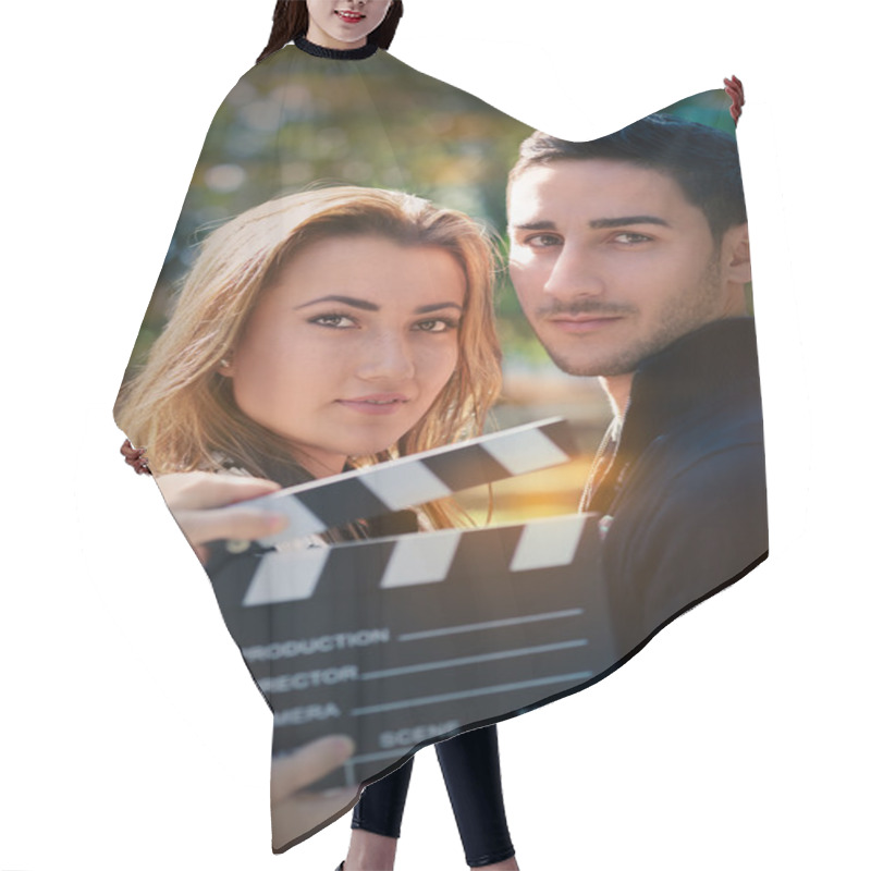 Personality  Cute Couple Ready For A Shoot Hair Cutting Cape