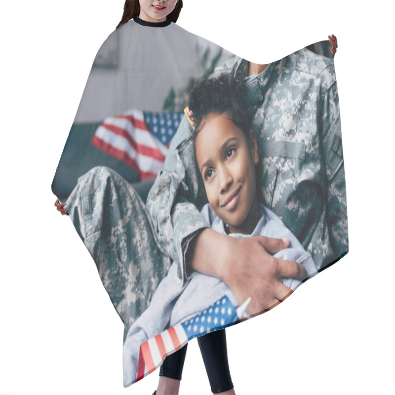 Personality  Daughter And Soldier With American Flag Hair Cutting Cape