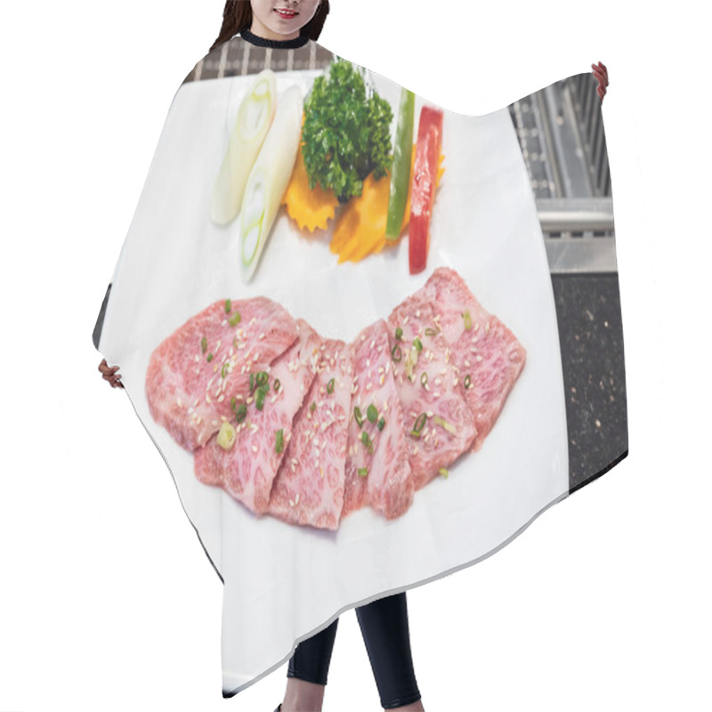 Personality  Raw Premium Wagyu Beef Meat For Japanese Yakiniku Hair Cutting Cape