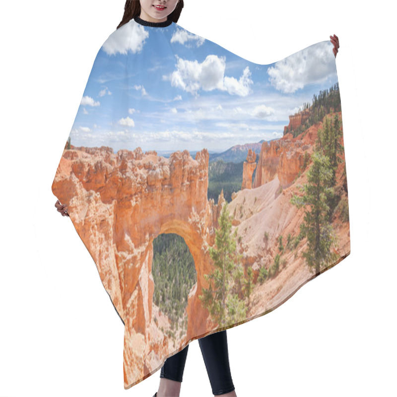 Personality  Beautiful Natural Arch In Bryce Canyon. Hair Cutting Cape