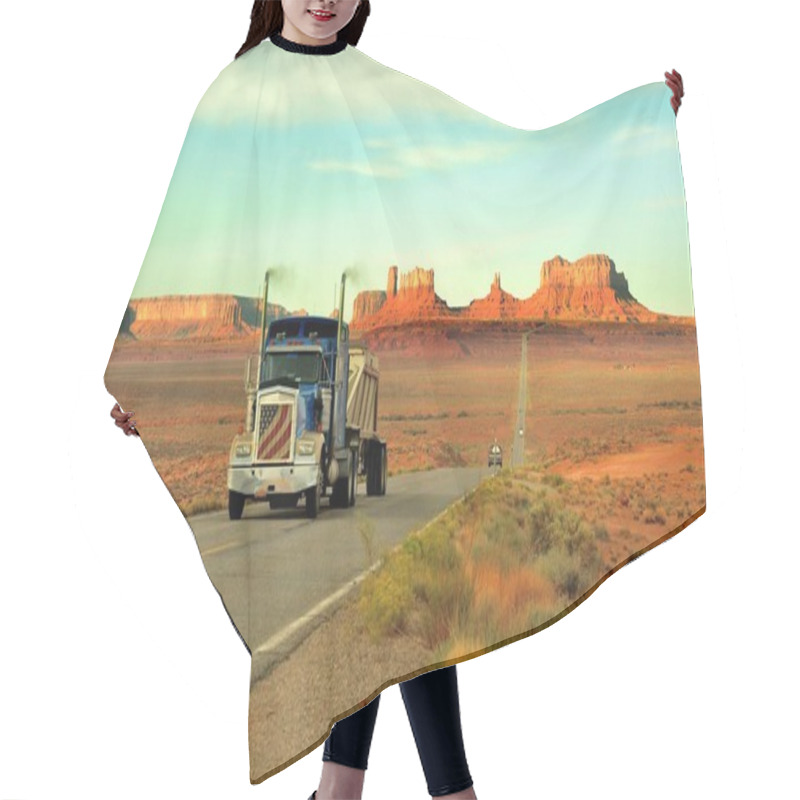 Personality  Monument Valley Truck Hair Cutting Cape