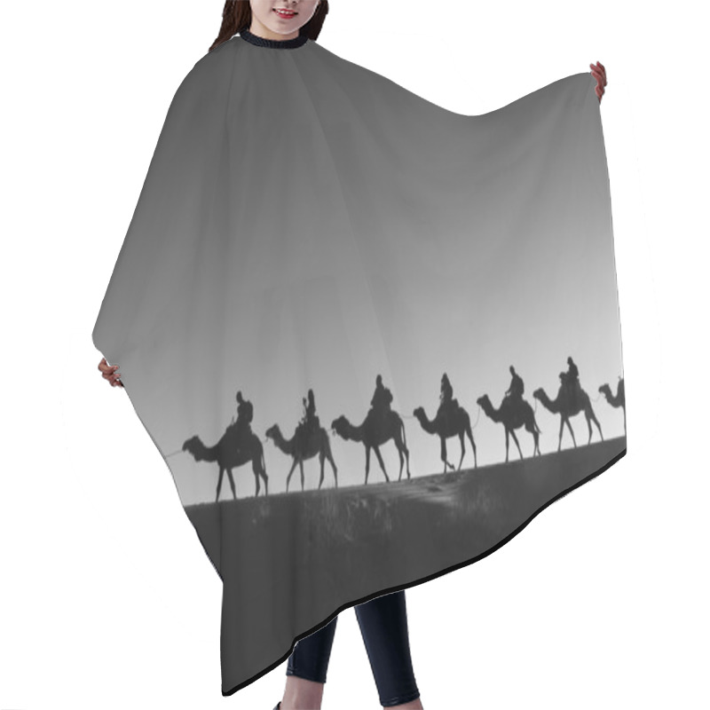 Personality  Camel Caravan Going Through The Desert Black And White Hair Cutting Cape