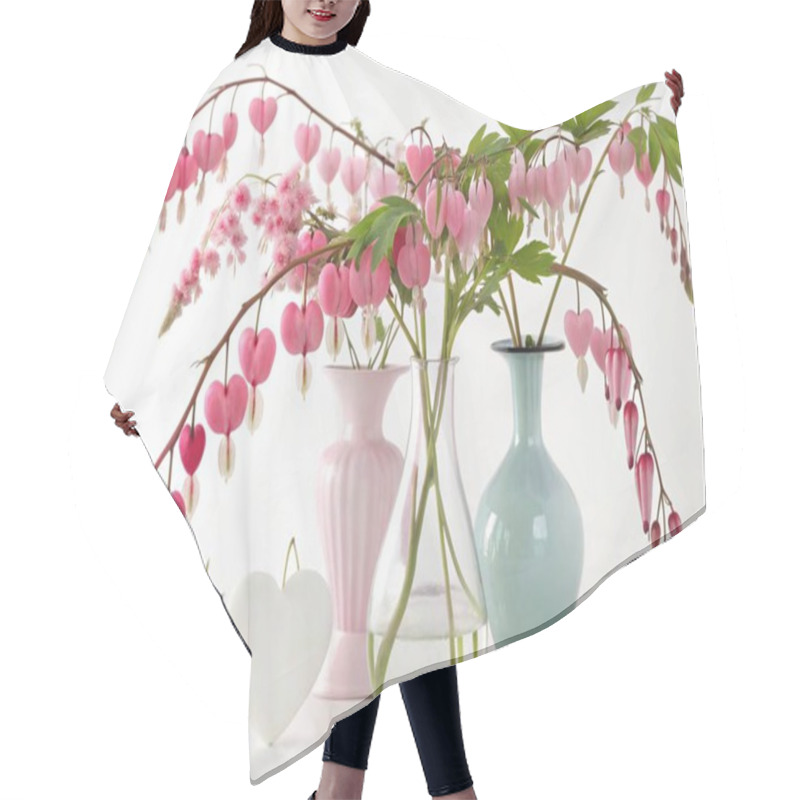 Personality  The Bleeding Heart, With Its Heart-shaped Pink Flowers, Is Showcased In This Panoramic Floral Arrangement. These Delicate Blooms Are Displayed In A Variety Of Vases, Ranging From Traditional Ceramic To Sleek Modern Glass. Against A Pure White Backgro Hair Cutting Cape