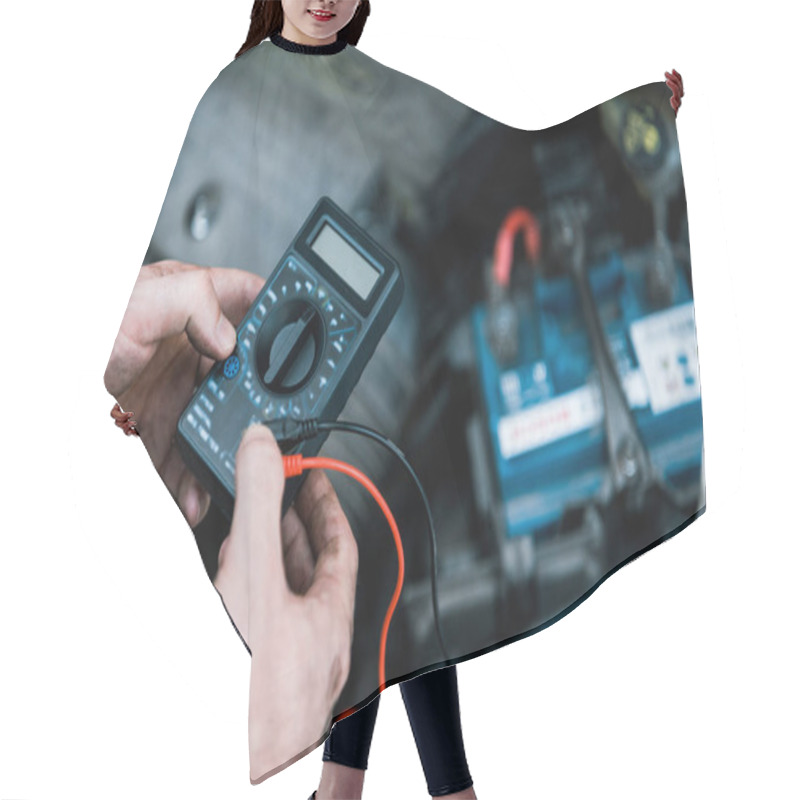 Personality  Cropped View Of Car Mechanic Holding Measuring Device In Car Service  Hair Cutting Cape